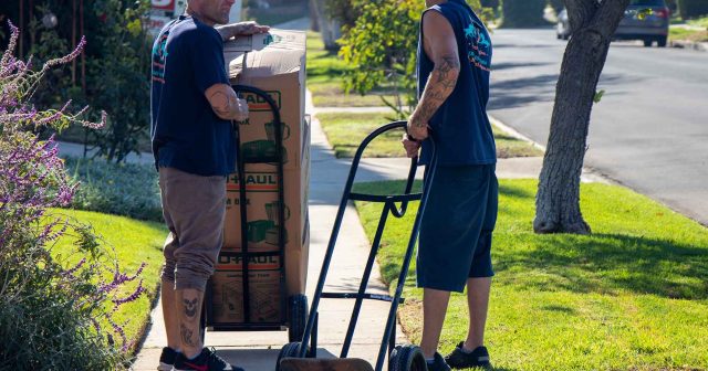 media-finding-reliable-moving-contractors-near-you